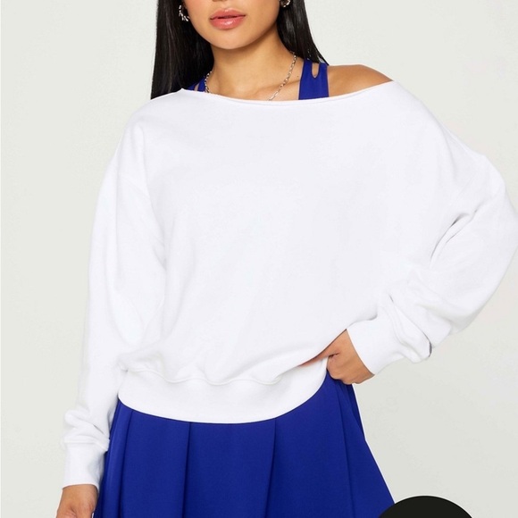 Fabletics Year Round Terry Off
Shoulder Sweatshirt Long Sleeve Top Small - Picture 2 of 12